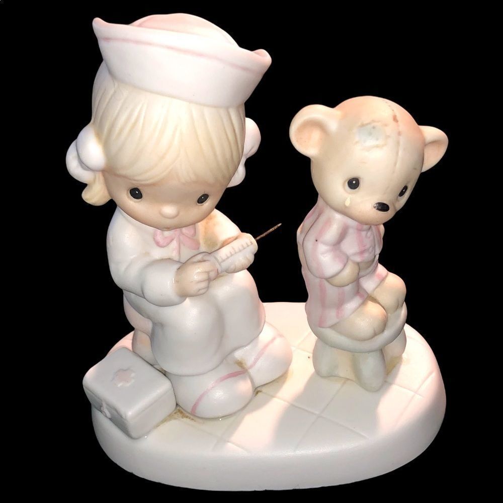 Precious Moments Love Beareth All Things 1981 Vintage Jonathan & David L…
